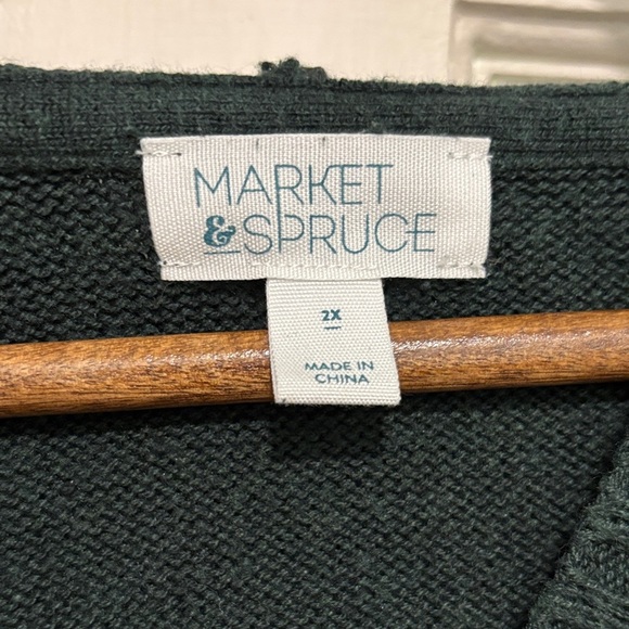 Forest Green Cable Knit Hooded sweater by Market & Spruce size 2x - Picture 3 of 5